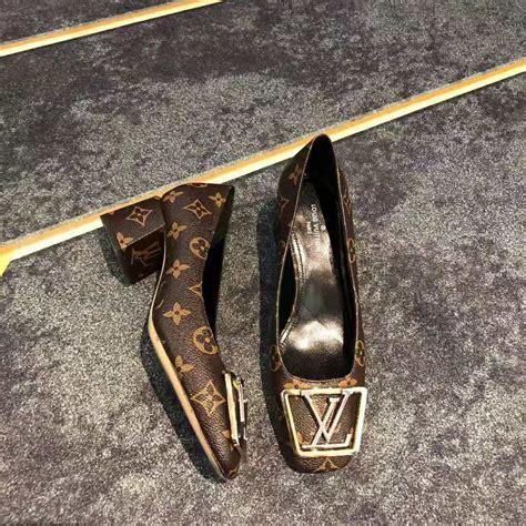 pumps louis vuitton|louis vuitton pumps monogram.